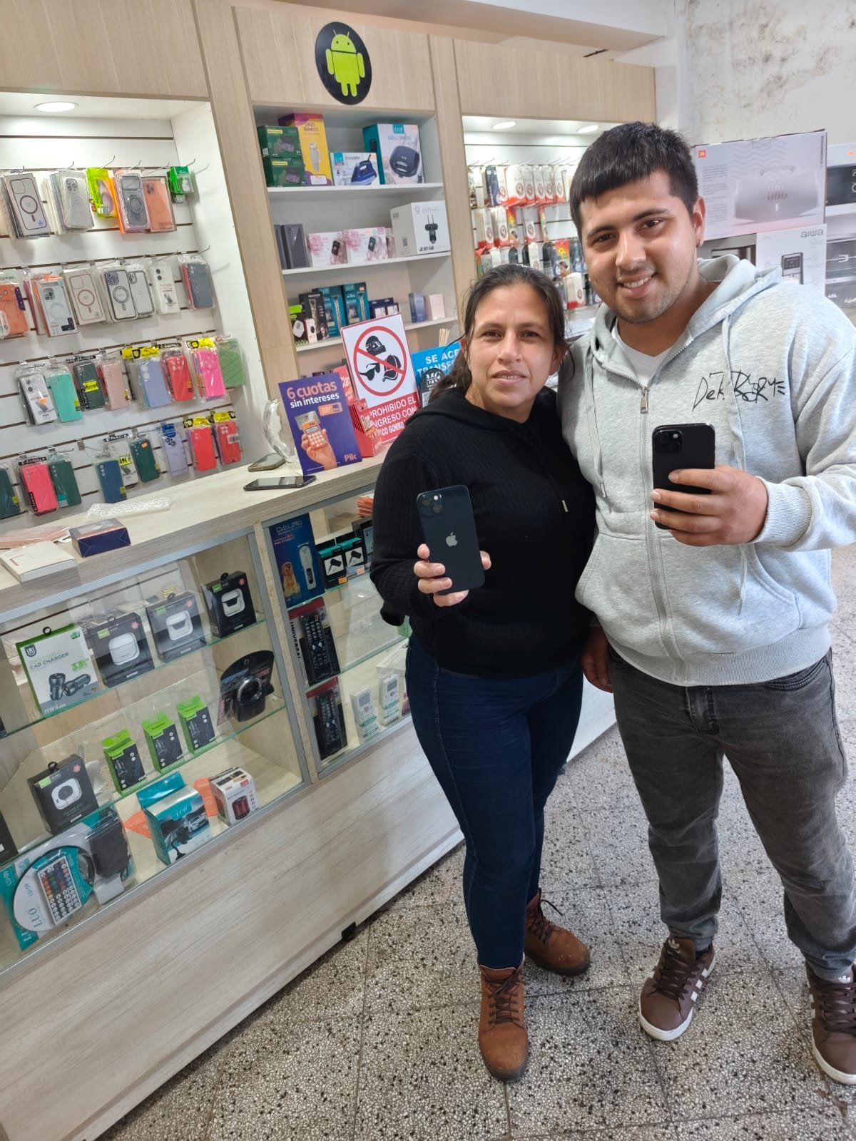 Cliente MelgaCell